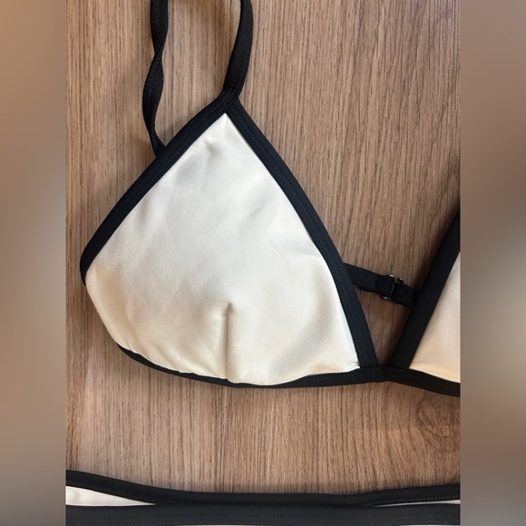 Good American White Bikini with Black Accents - Picture 3 of 6